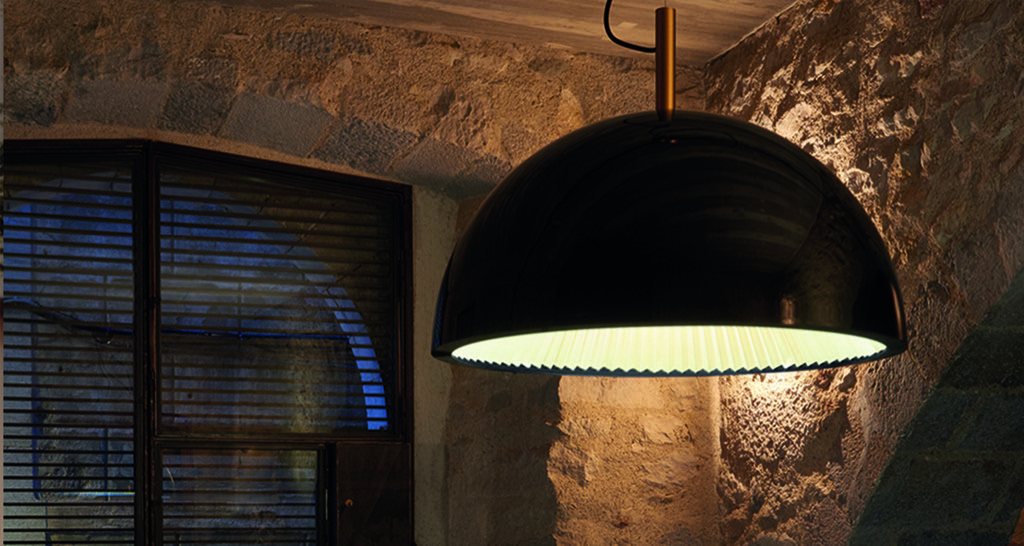 UMBRELLA LUM COLGANTE 1000MM LACADO NGO+TELA DORADA E26 3XMAX 23W INT LC4