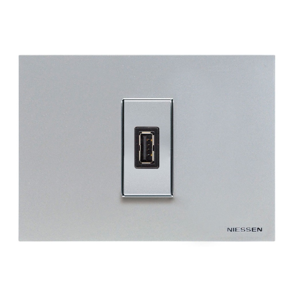 TOMA CARGADOR USB 700mA 1 MOD