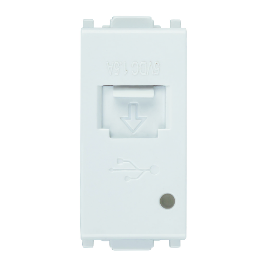 [E92117] TOMA CARGADOR USB 1.5A 1 MOD